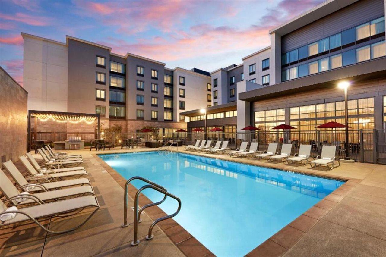 Homewood Suites By Hilton Long Beach Airport Екстер'єр фото