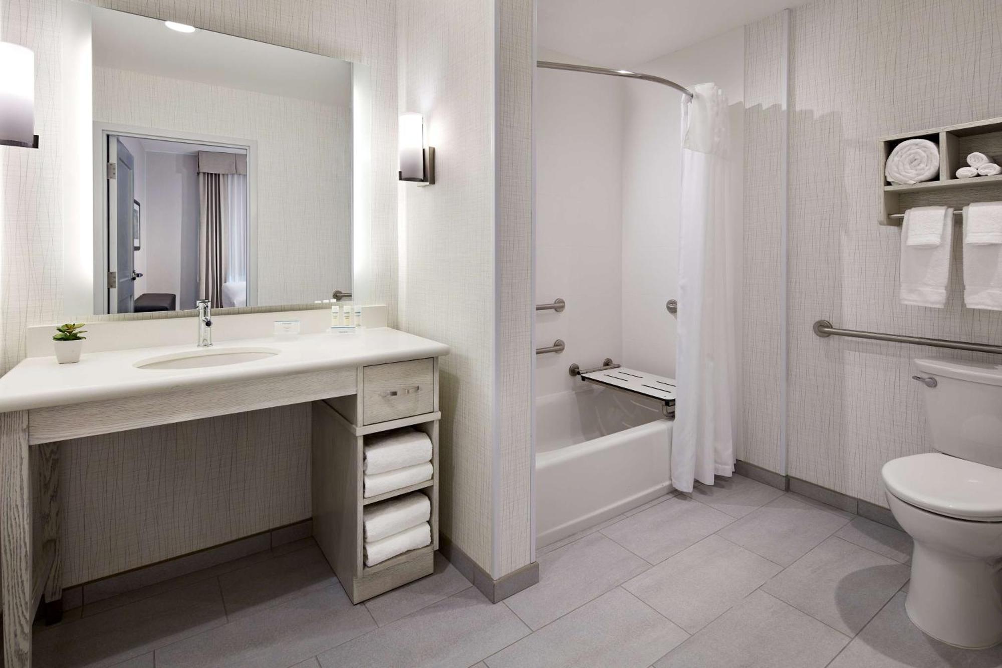Homewood Suites By Hilton Long Beach Airport Екстер'єр фото